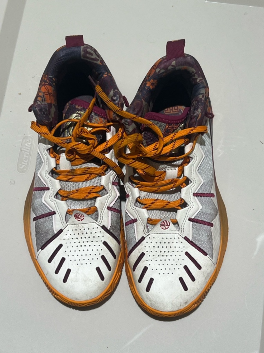 Men’s Addidas D Rose Son of Chi Besketball Sneakers